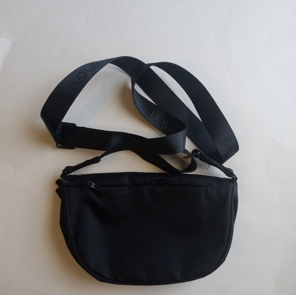 SOLD!Lole Nylon Black Crossbody Bag Adjustable Strap Unisex NWOT - Picture 9 of 12